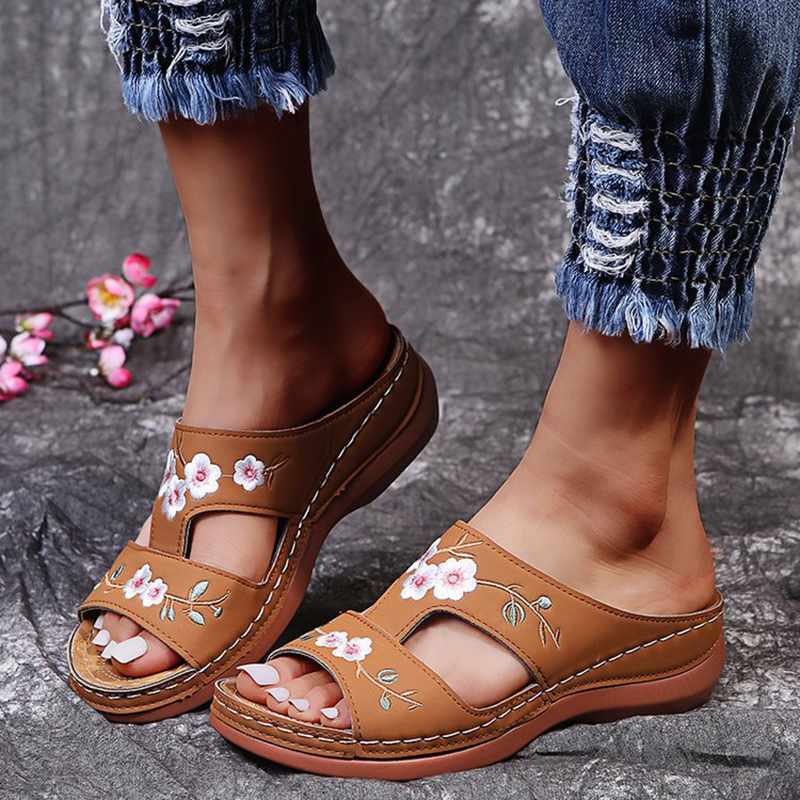 Strada™ Casual Supportive Sandals