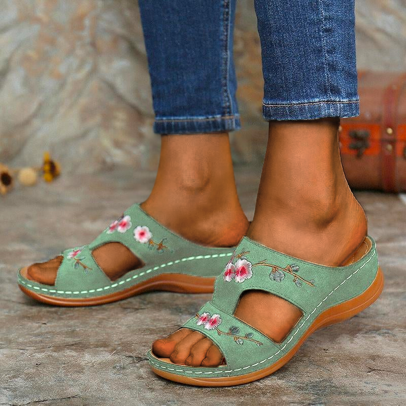 Strada™ Casual Supportive Sandals