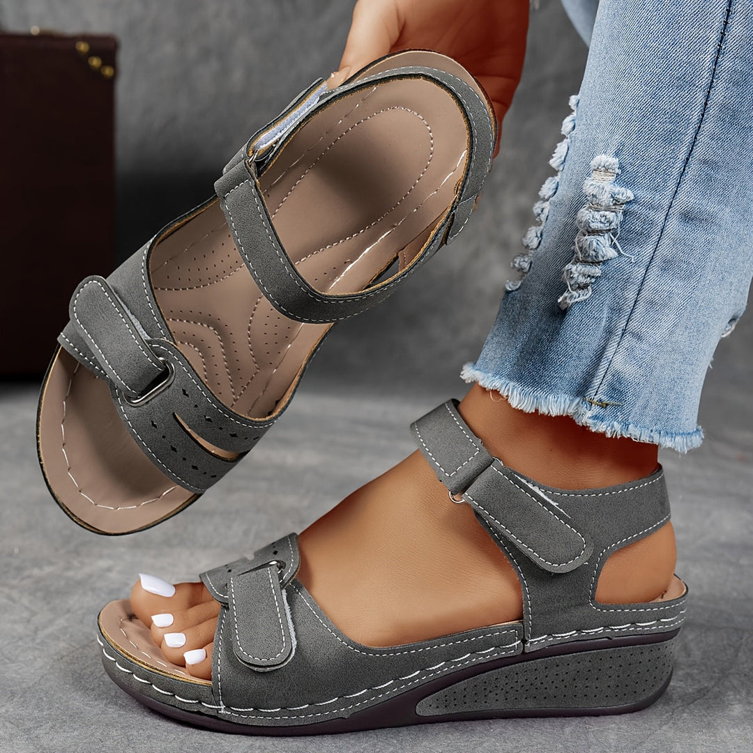Célima™ Trendy Orthopedic Sandal