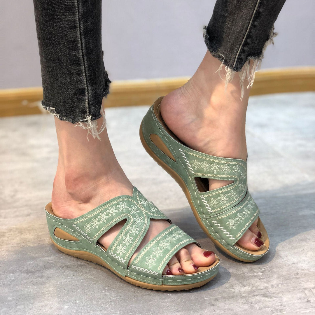 Sandy's™ Supportive Sandals for Everyday Comfort
