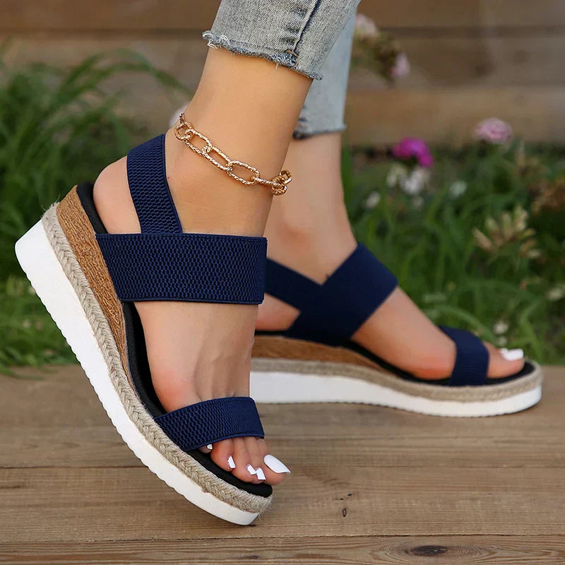 Aria™ Lightweight Sandal